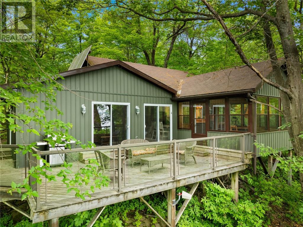 1 Maplewood, French River, Ontario  P0M 1A0 - Photo 33 - 2123485