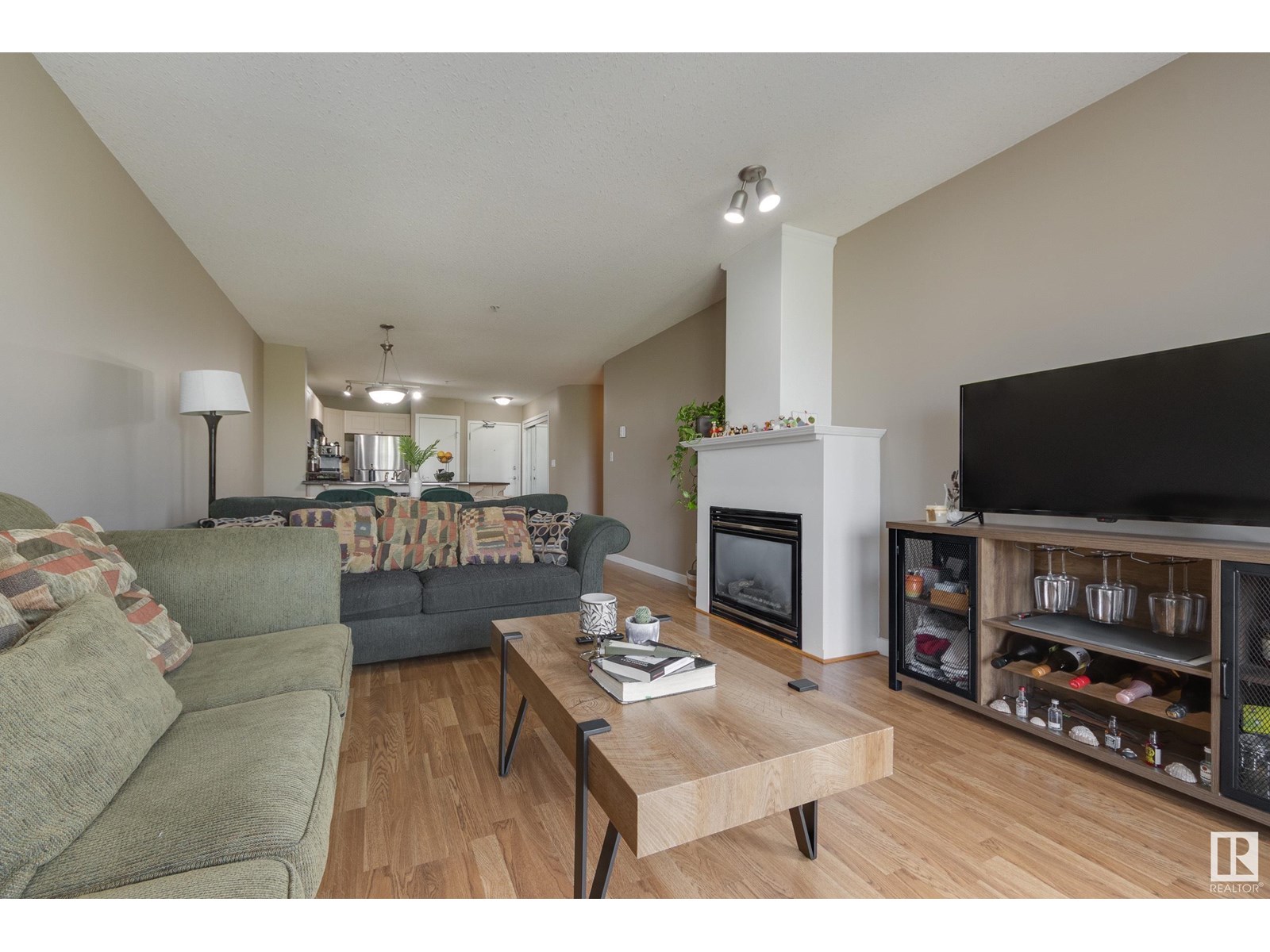 #314 4312 139 AV NW, Edmonton, Alberta