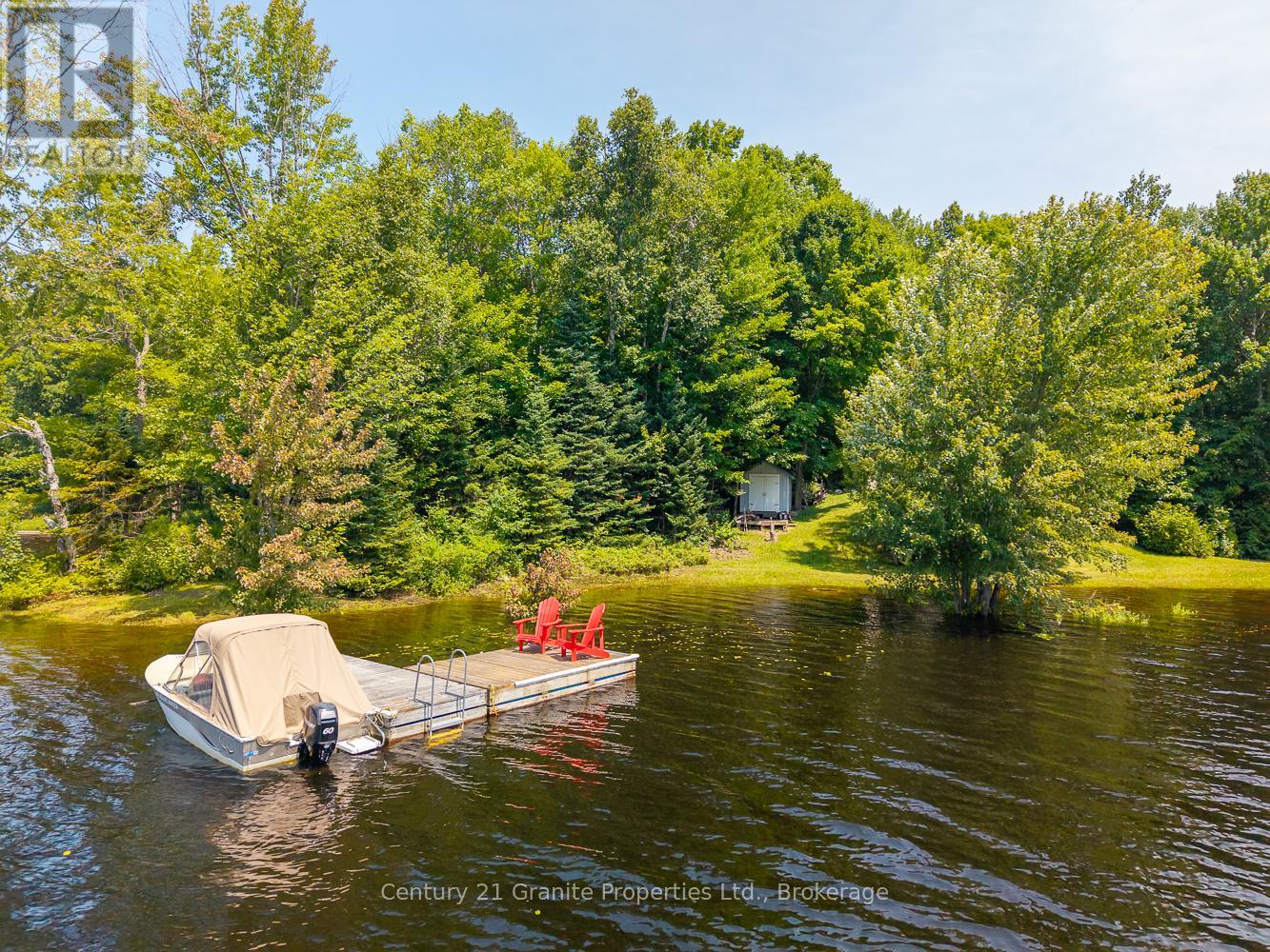 9 Sykes Lane, Whitestone, Ontario  P0A 1G0 - Photo 14 - X12294253