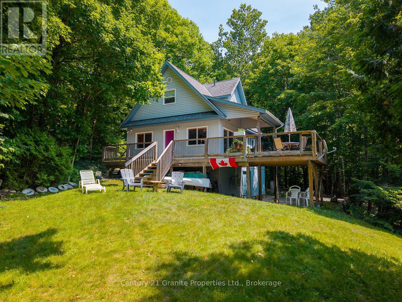 9 Sykes Lane, Whitestone, Ontario  P0A 1G0 - Photo 18 - X12294253