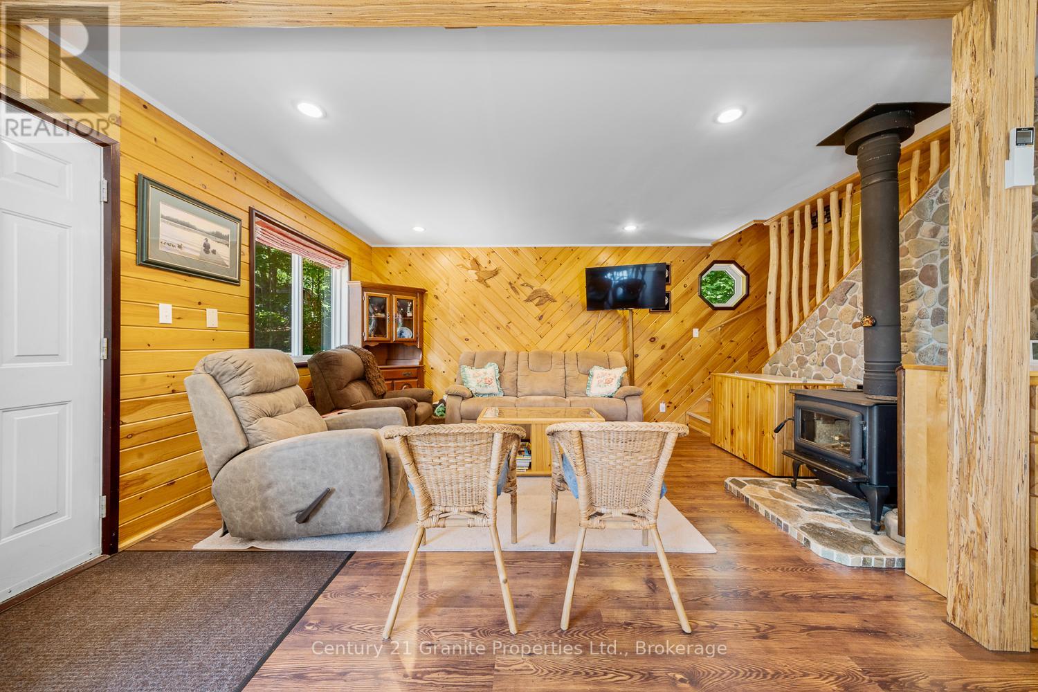 9 Sykes Lane, Whitestone, Ontario  P0A 1G0 - Photo 29 - X12294253