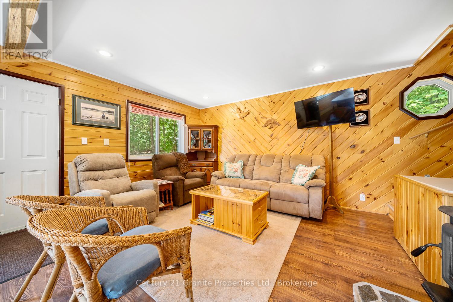 9 Sykes Lane, Whitestone, Ontario  P0A 1G0 - Photo 30 - X12294253