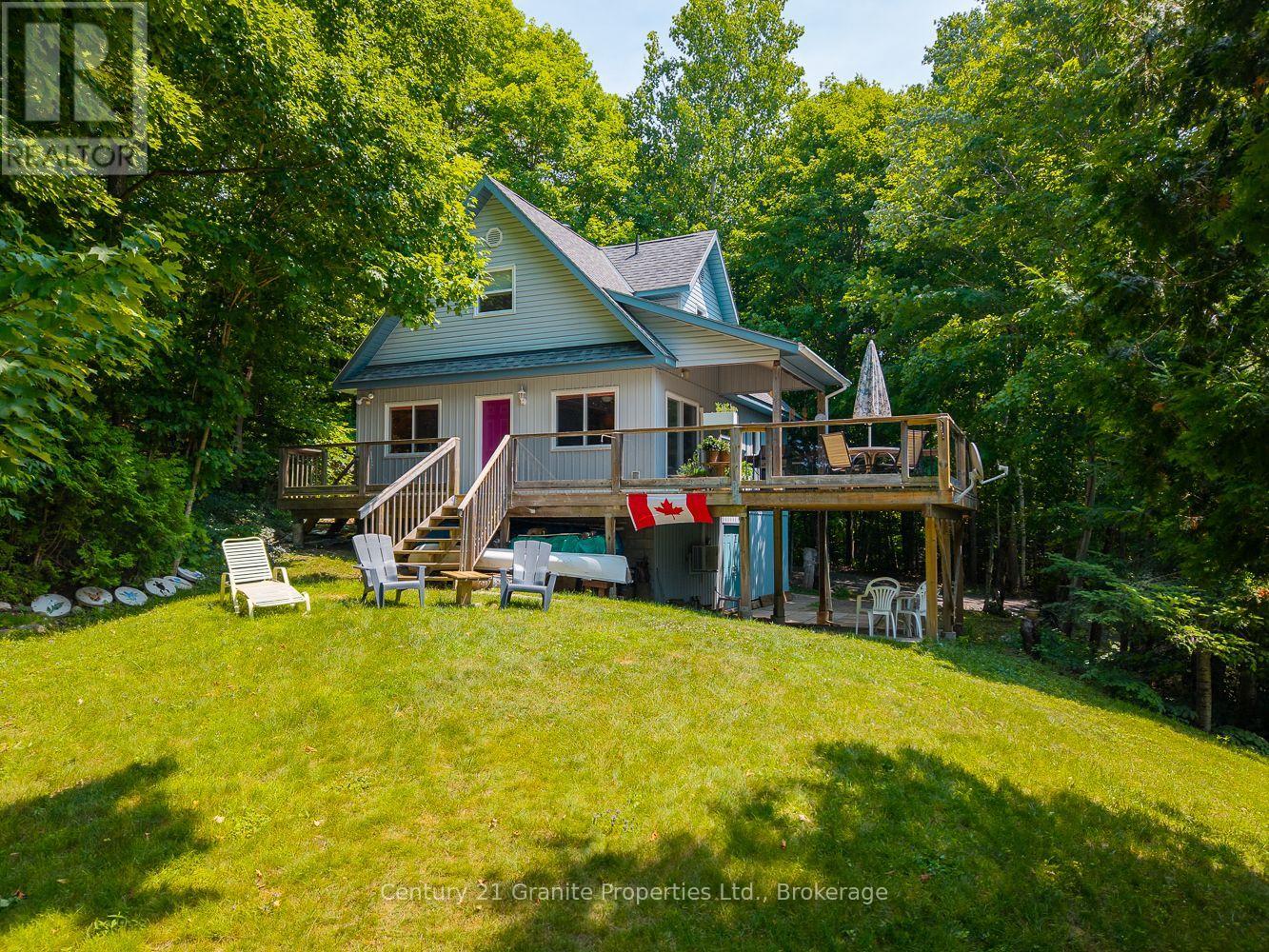 9 Sykes Lane, Whitestone, Ontario  P0A 1G0 - Photo 2 - X12294253