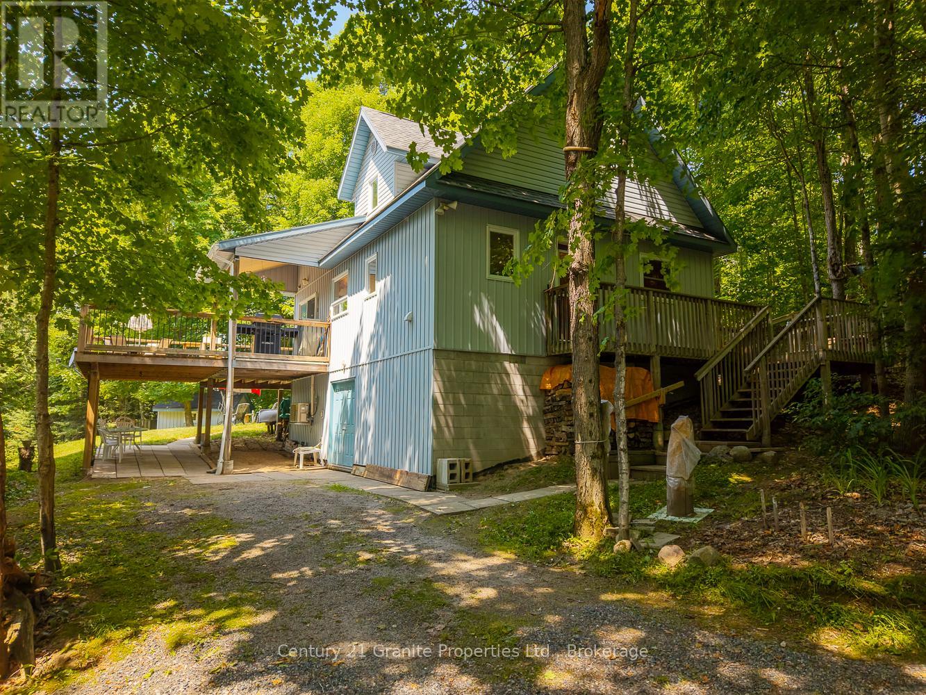 9 Sykes Lane, Whitestone, Ontario  P0A 1G0 - Photo 4 - X12294253