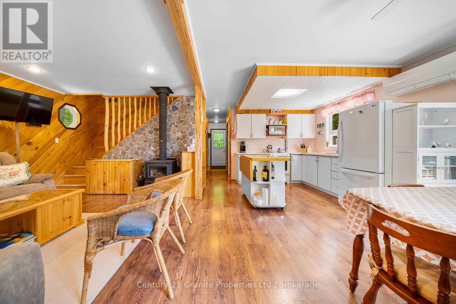 9 Sykes Lane, Whitestone, Ontario  P0A 1G0 - Photo 24 - X12294253