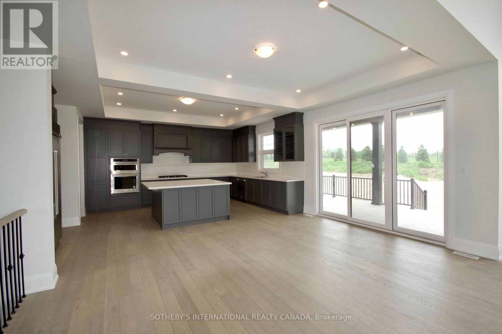 128 William Crisp Drive, Caledon, Ontario  L7K 1N3 - Photo 12 - W12240799