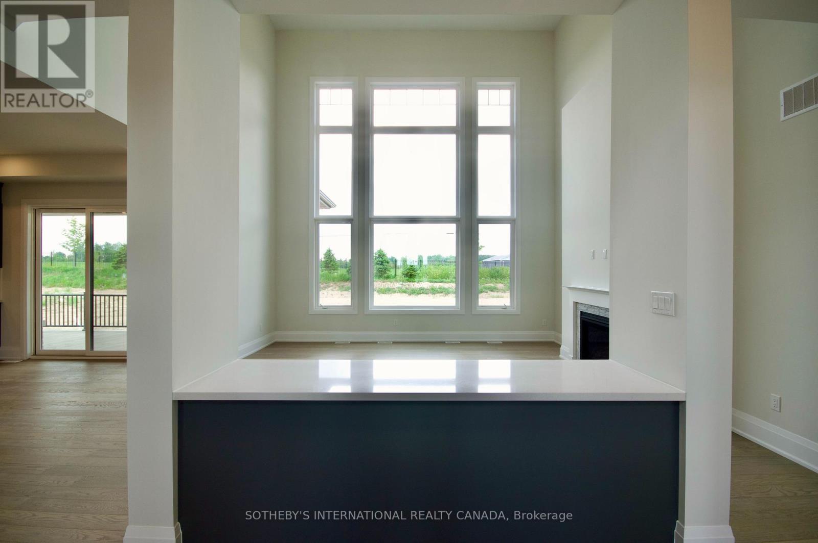 128 William Crisp Drive, Caledon, Ontario  L7K 1N3 - Photo 6 - W12240799