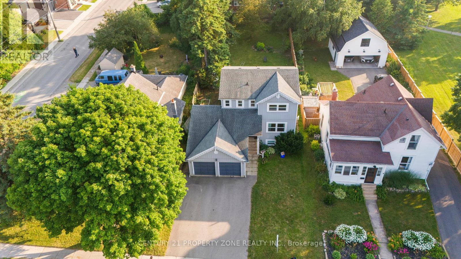 Property at 22 JOHN STREET W image 3
