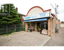 550 DANFORTH ROAD, Toronto, Ontario