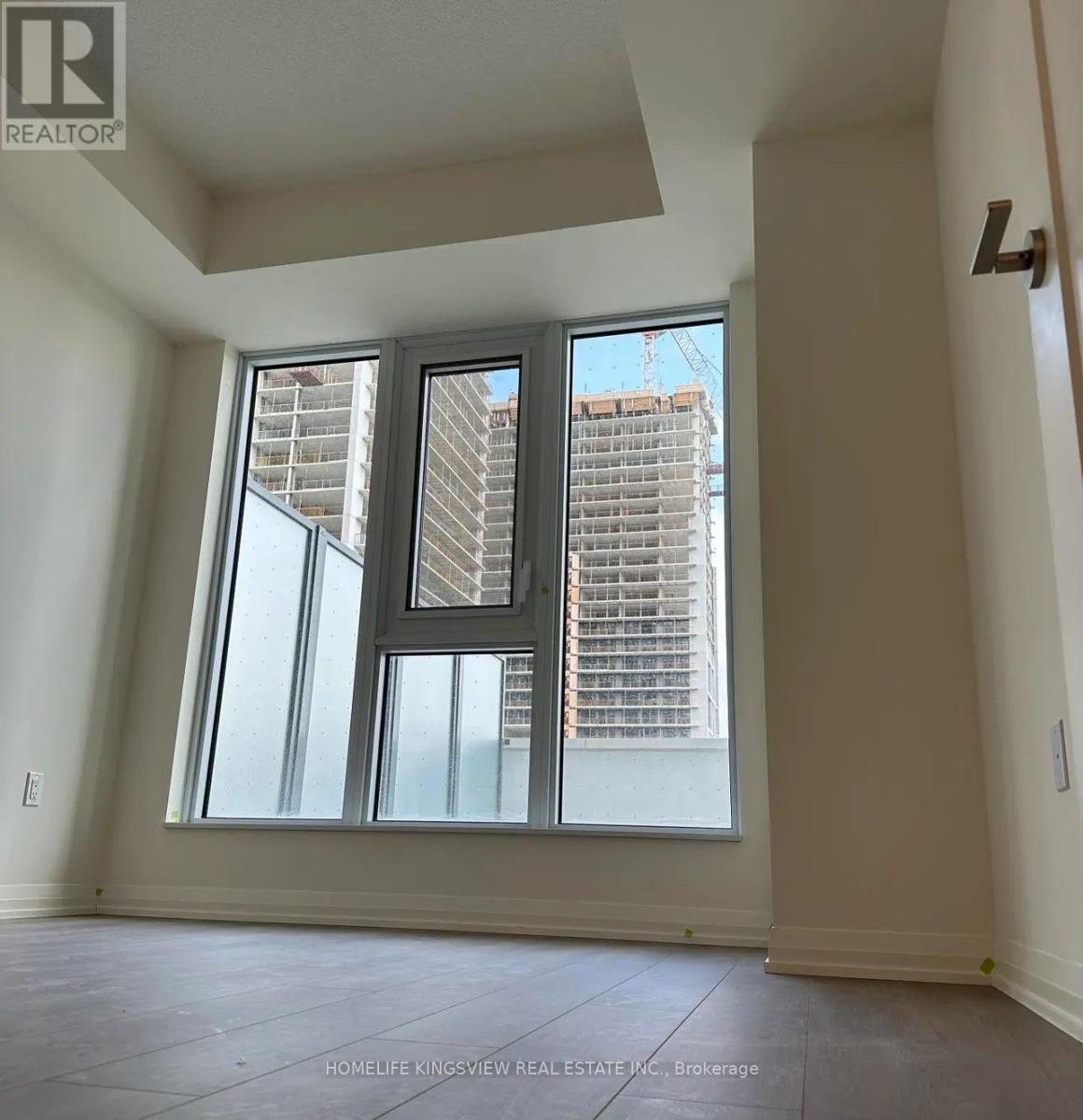223 - 9000 Jane Street, Vaughan, Ontario  L4K 0M6 - Photo 8 - N12305401