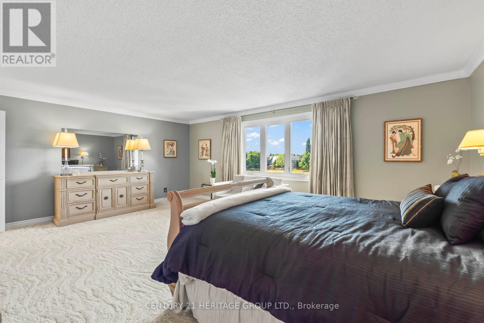 2010 Parklane Crescent, Burlington (Rose), Ontario  L7M 3V5 - Photo 12 - W12208376