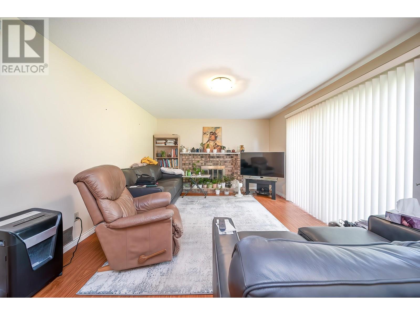 10420 Whistler Place, Richmond, British Columbia  V7E 4C5 - Photo 1 - R3030466