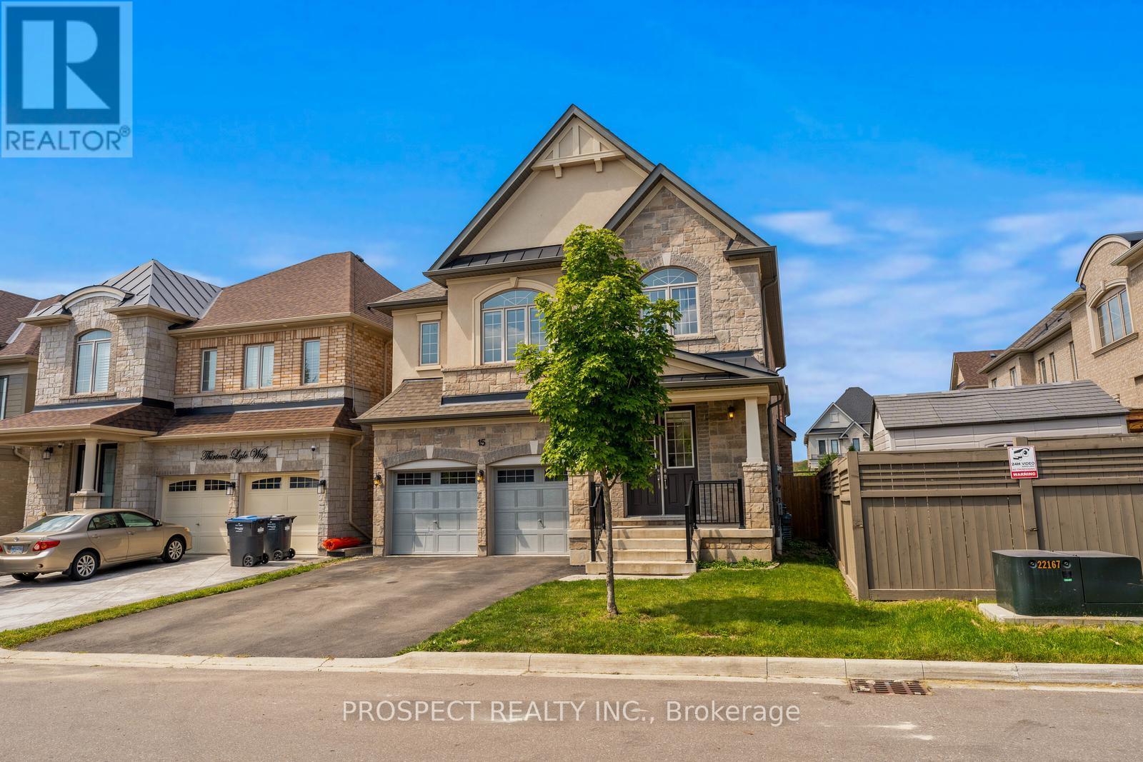 Property at 15 LYLE WAY image 2