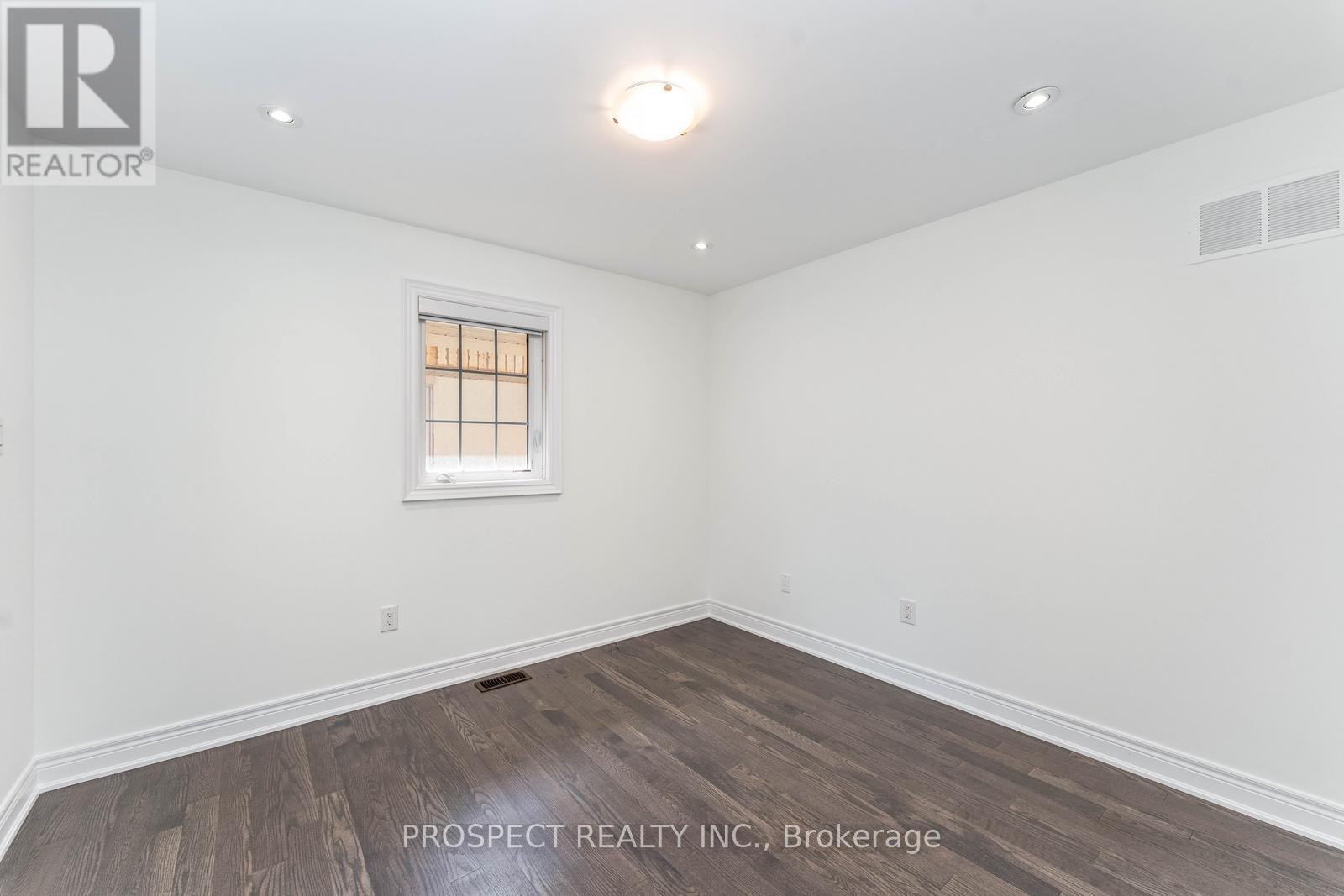 15 Lyle Way, Brampton, Ontario  L6X 5P8 - Photo 36 - W12305346