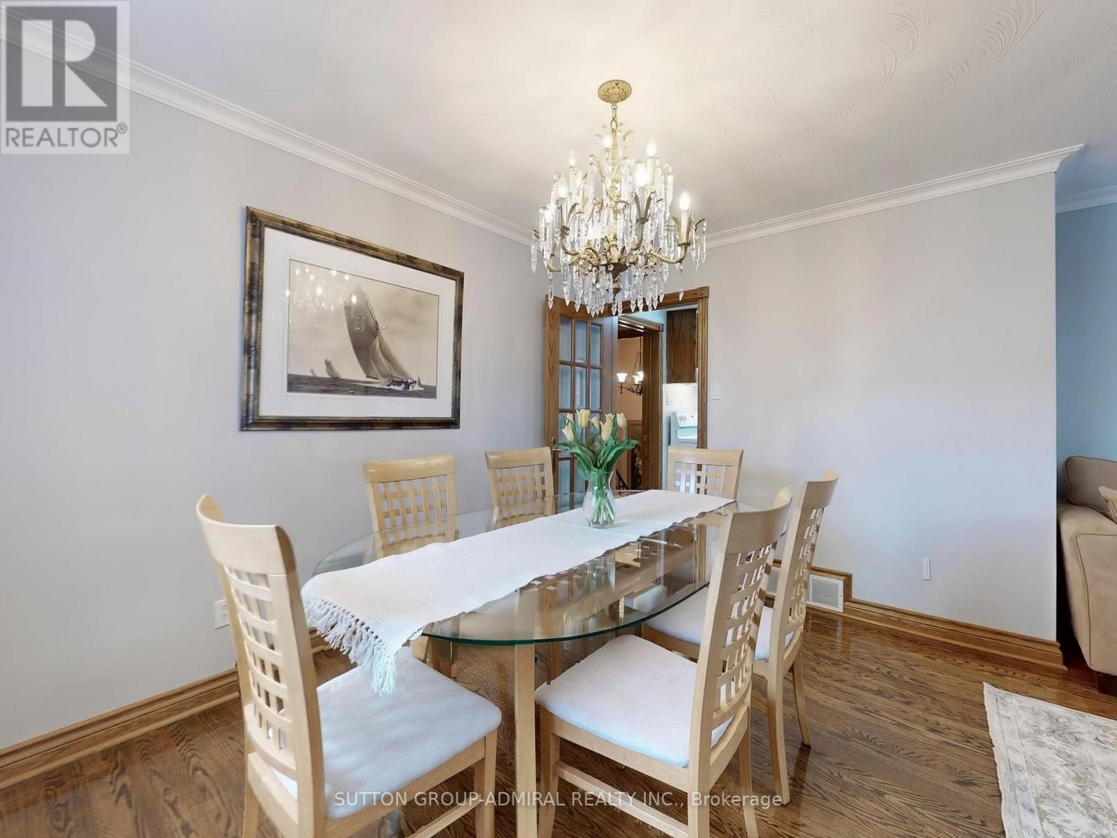 36 Bluehaven Crescent, Toronto, Ontario  M9M 1W5 - Photo 12 - W12305431