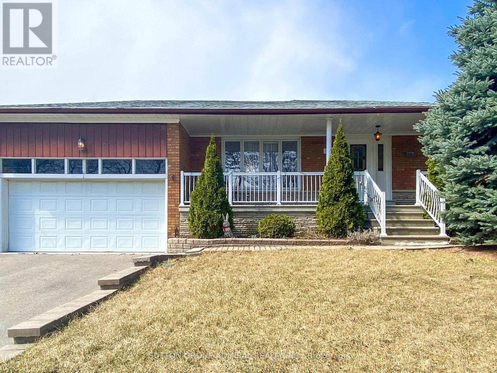 Property at 36 BLUEHAVEN CRESCENT image 2