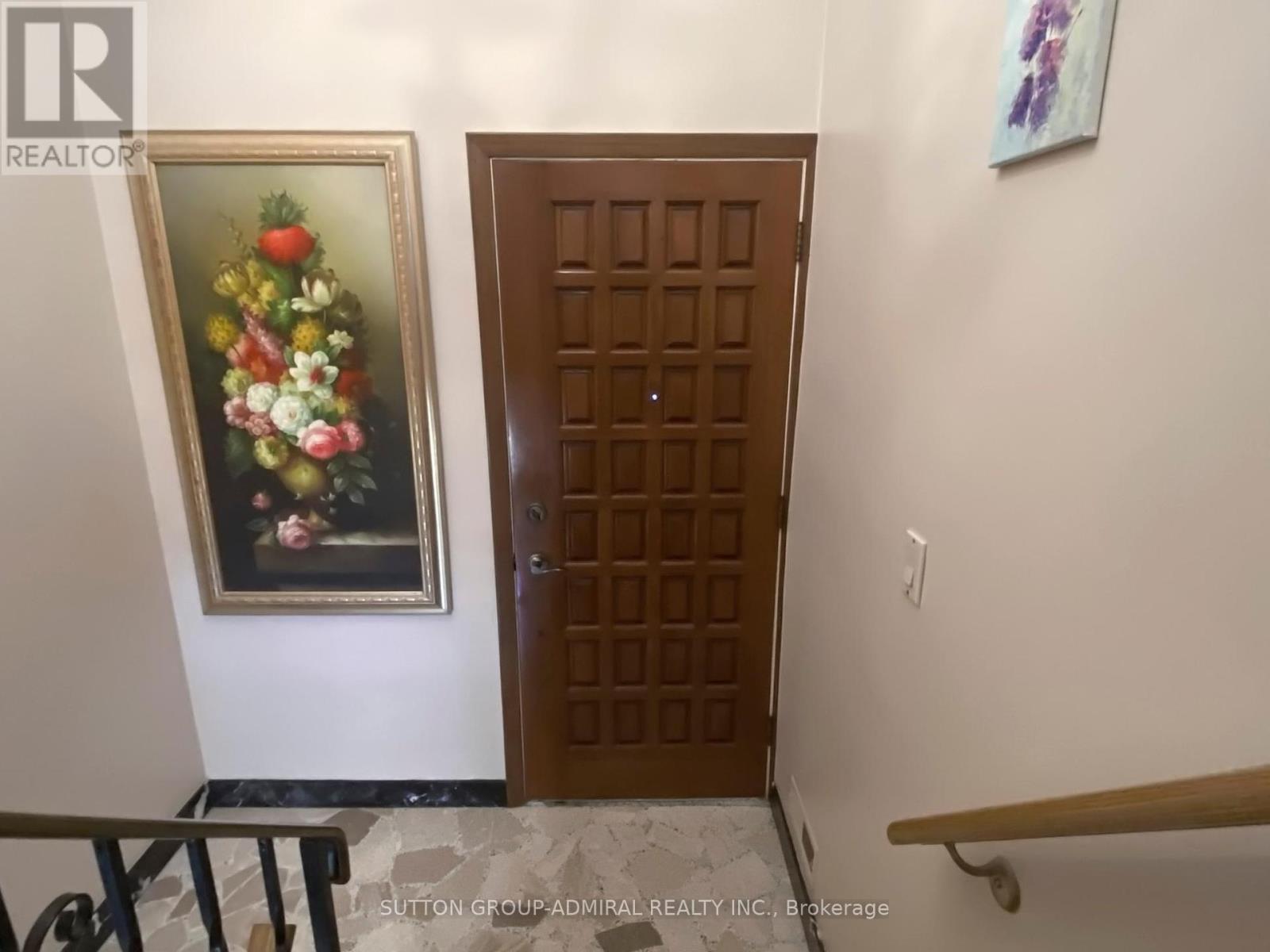 36 Bluehaven Crescent, Toronto, Ontario  M9M 1W5 - Photo 21 - W12305431