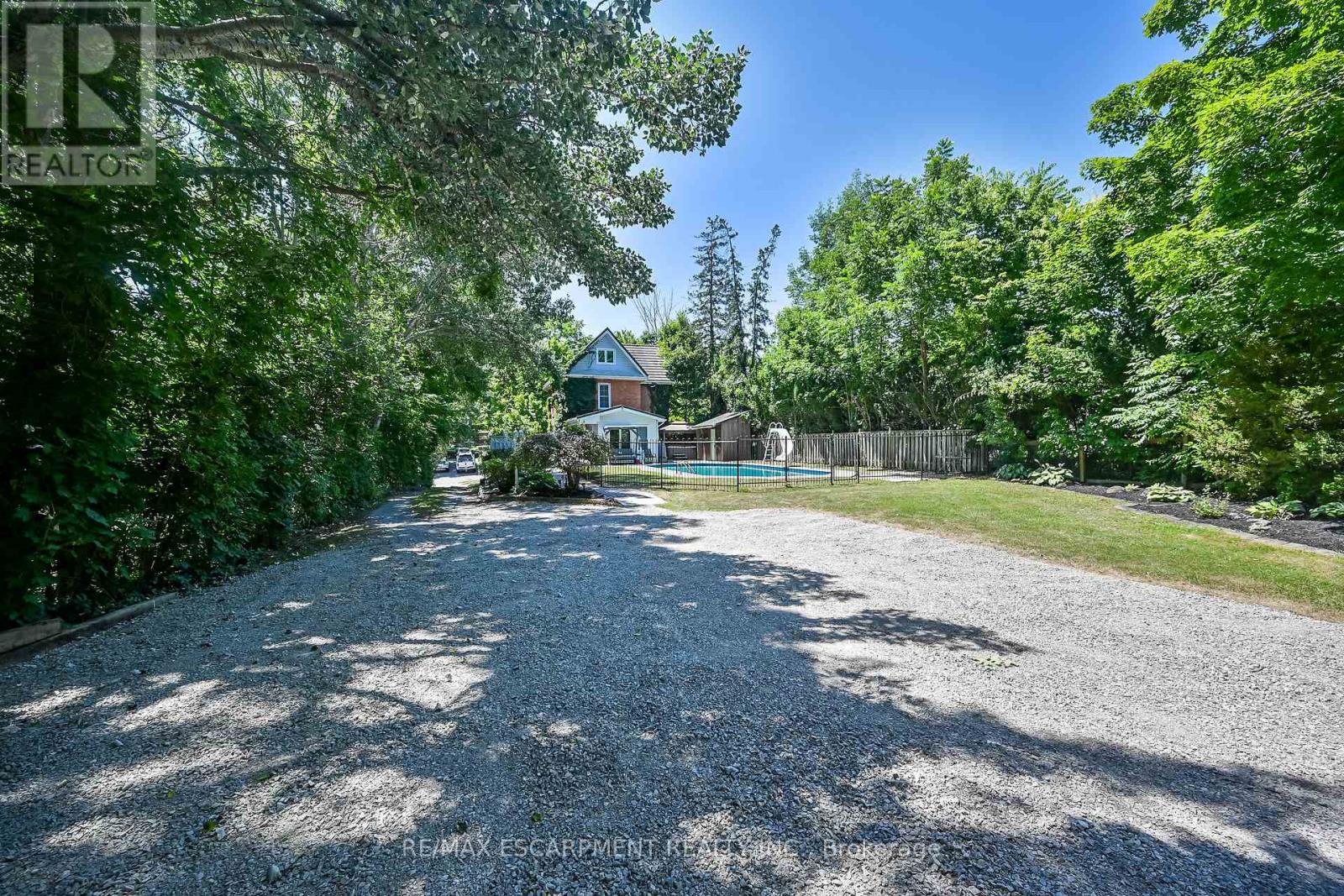 94 Sutherland Street W, Haldimand, Ontario  N3W 1B5 - Photo 29 - X12305371