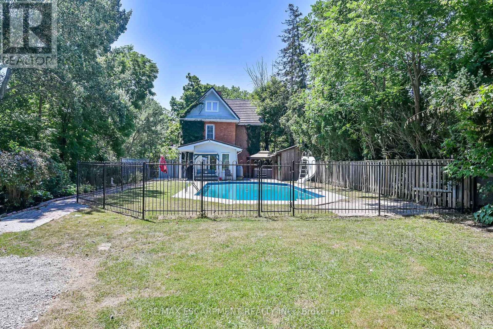 94 Sutherland Street W, Haldimand, Ontario  N3W 1B5 - Photo 33 - X12305371