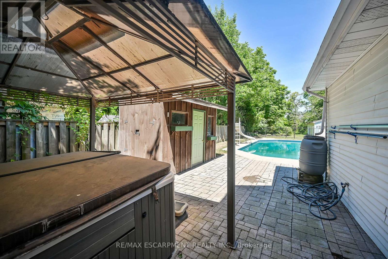 94 Sutherland Street W, Haldimand, Ontario  N3W 1B5 - Photo 42 - X12305371