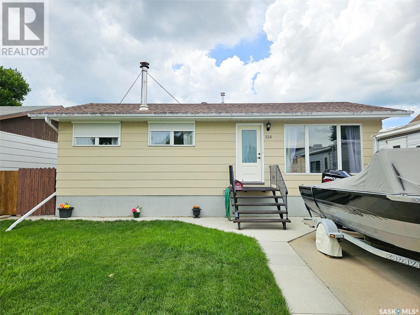 226 6th AVENUE SE, Swift Current, Saskatchewan