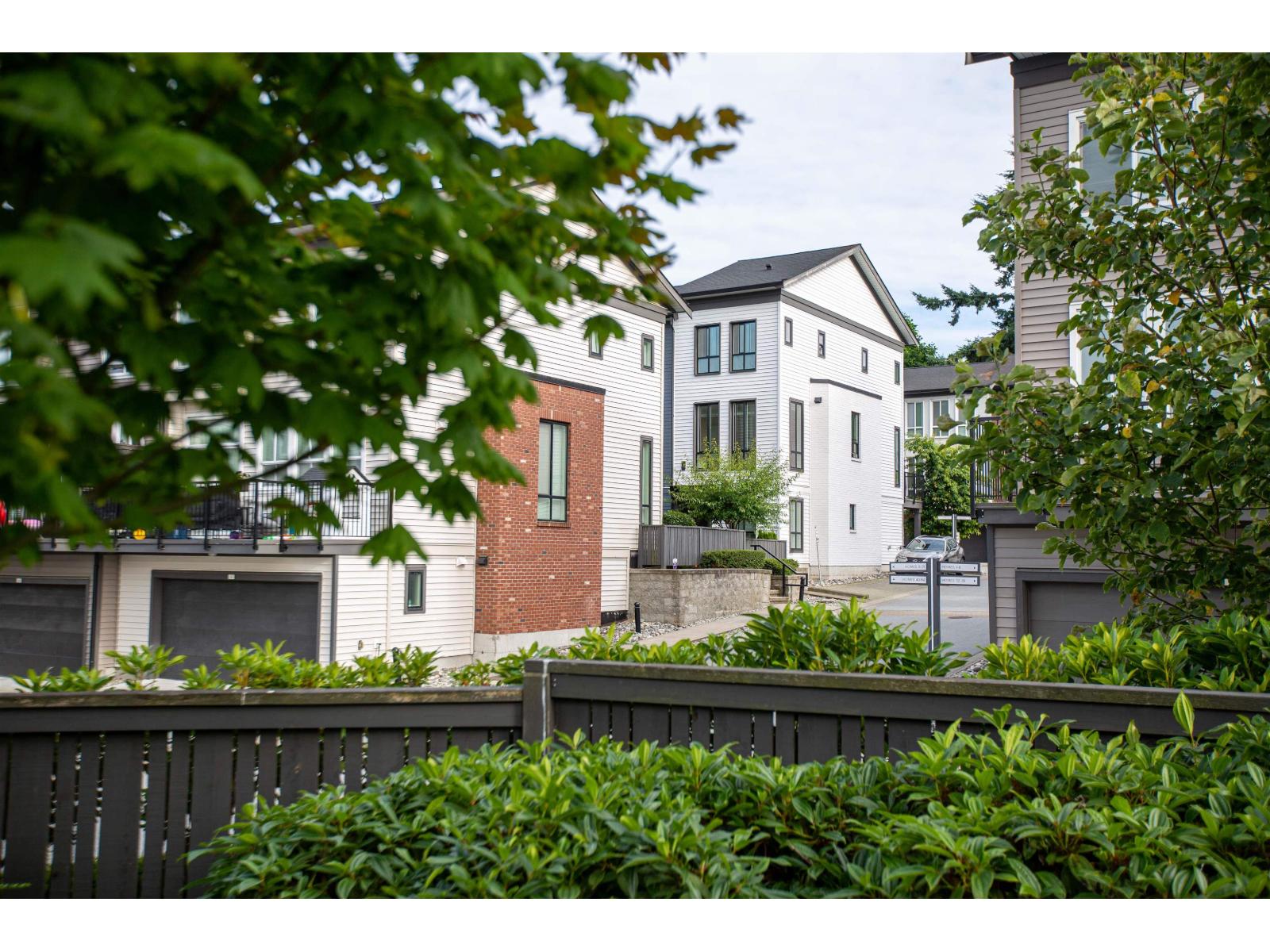 84 15828 27 Avenue, Surrey, British Columbia  V3Z 0X4 - Photo 2 - R3030044