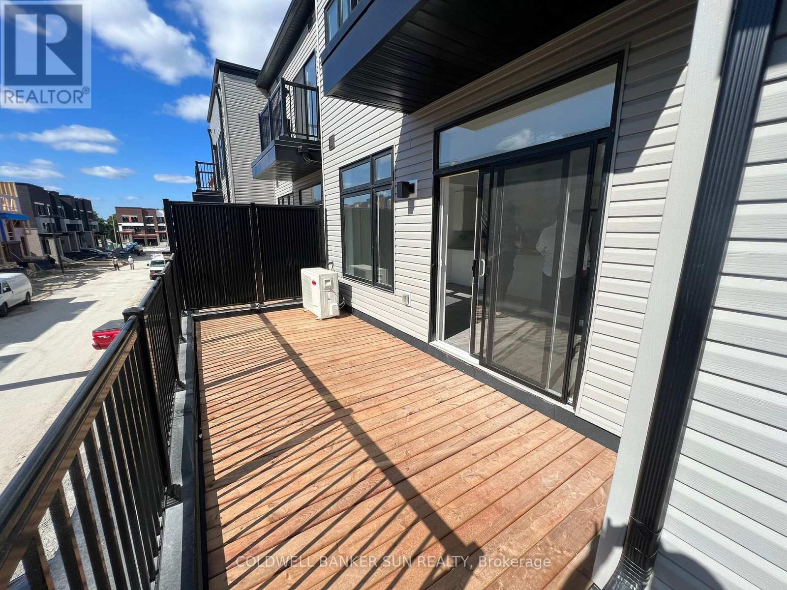 801 Conlin Road E, Oshawa, Ontario  L1H 7K5 - Photo 10 - E12305511