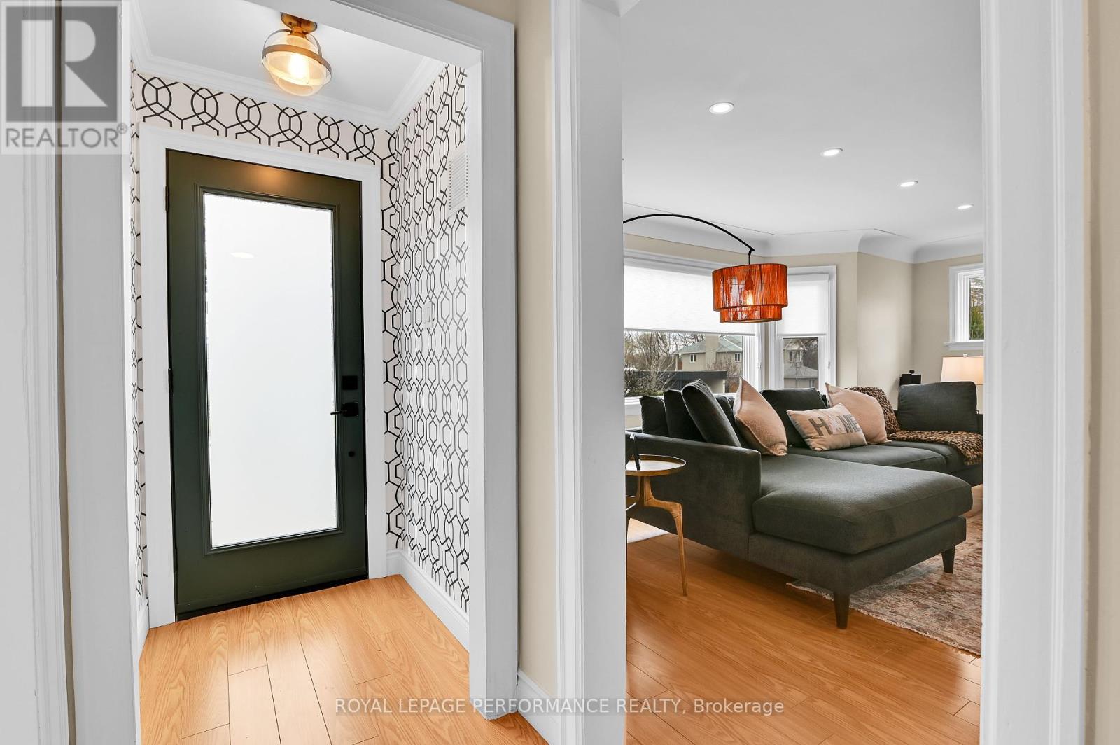 Property at 328 PLEASANT PARK ROAD image 3