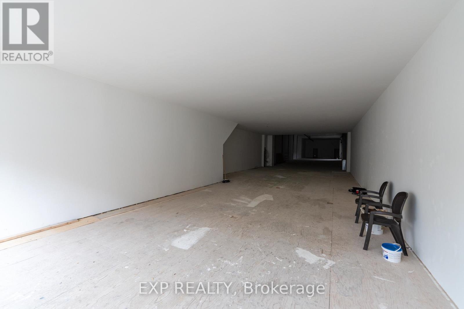 2878 Dundas Street W, Toronto, Ontario  M6P 1Y8 - Photo 15 - W12305486
