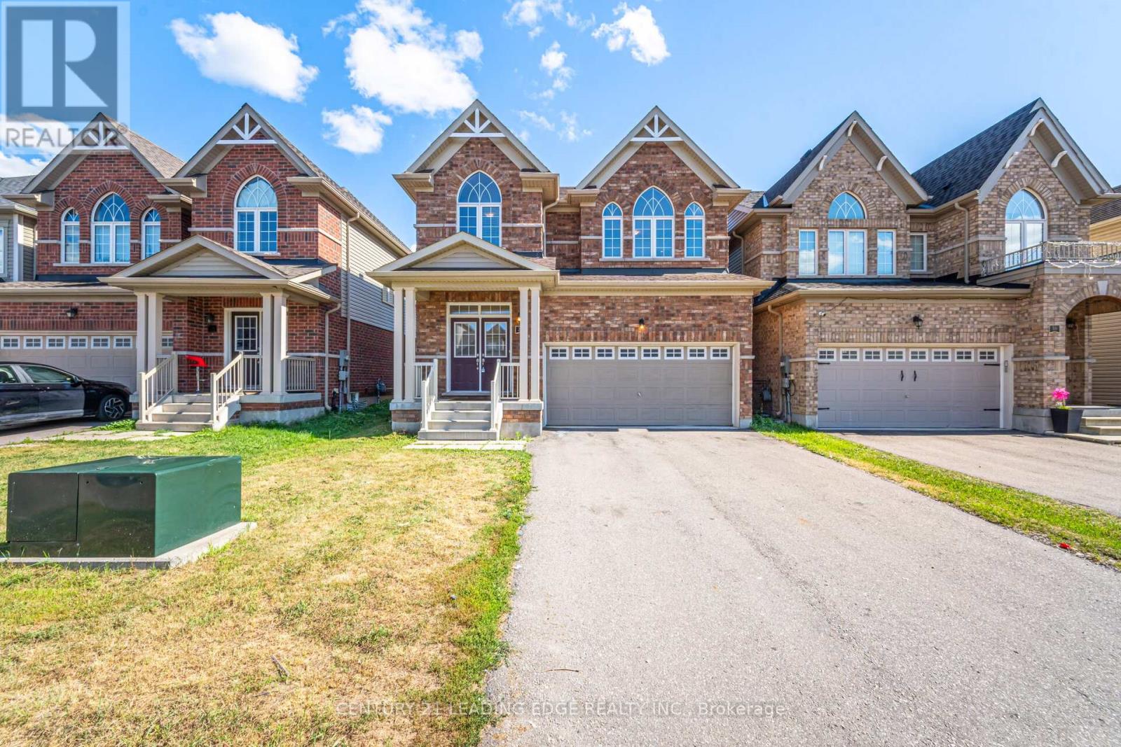 Property at 20 MULLHOLLAND AVENUE image 1