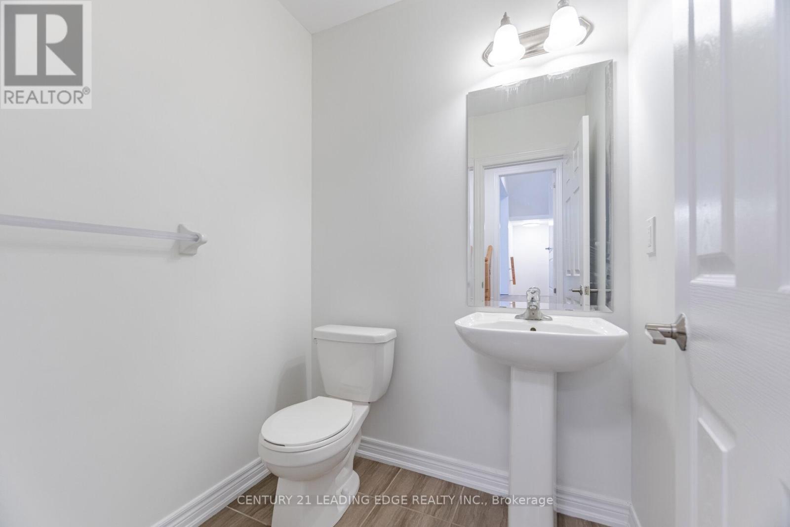 20 Mullholland Avenue, Cambridge, Ontario  N3H 0C3 - Photo 16 - X12305495