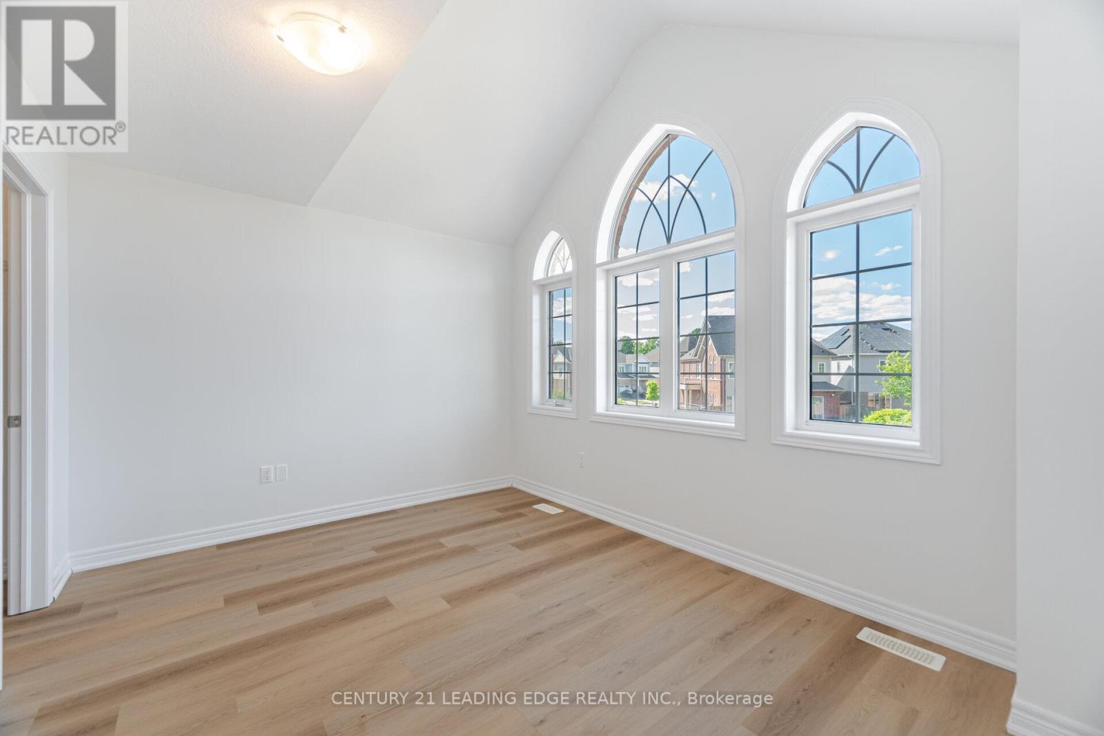 20 Mullholland Avenue, Cambridge, Ontario  N3H 0C3 - Photo 23 - X12305495