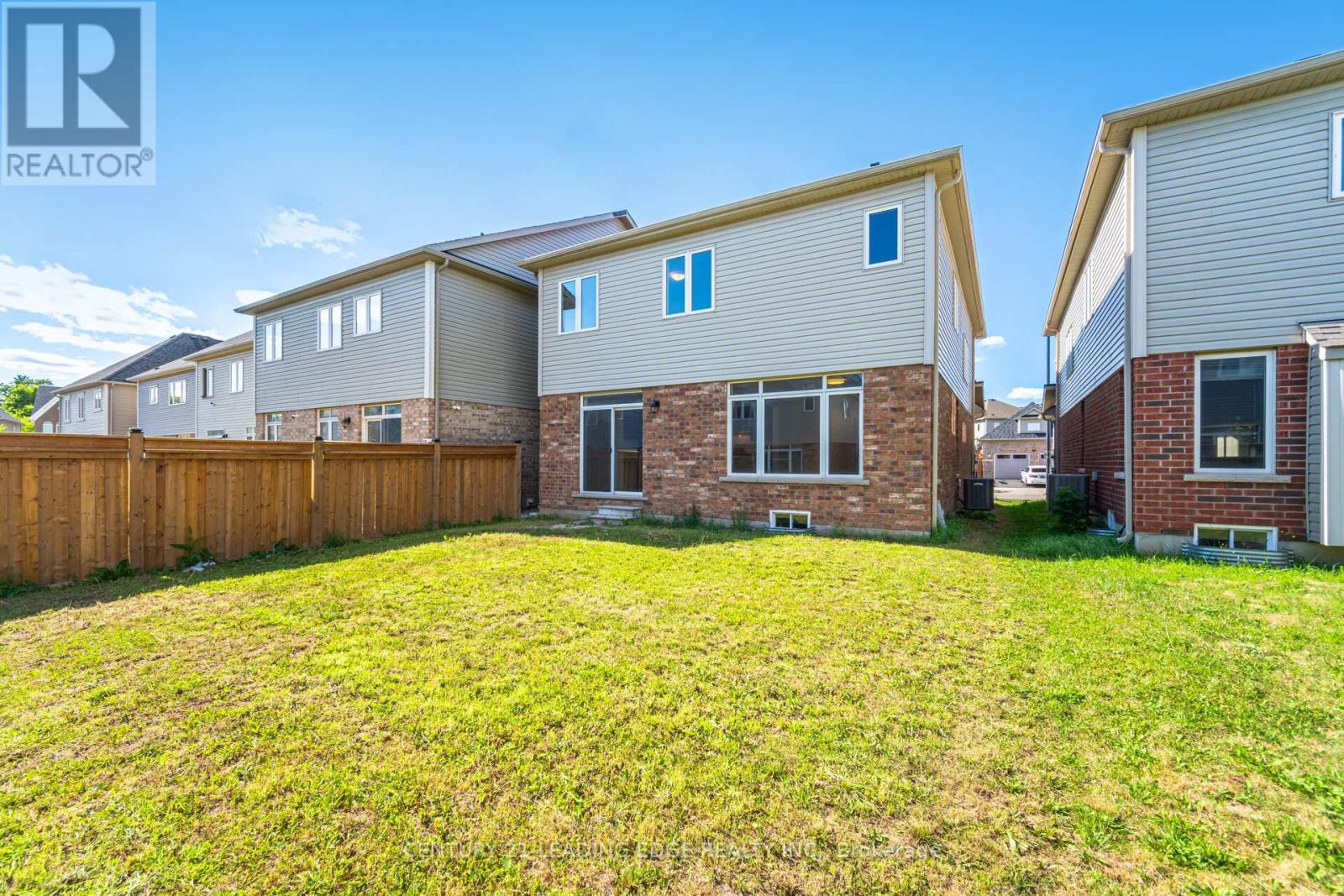 20 Mullholland Avenue, Cambridge, Ontario  N3H 0C3 - Photo 30 - X12305495