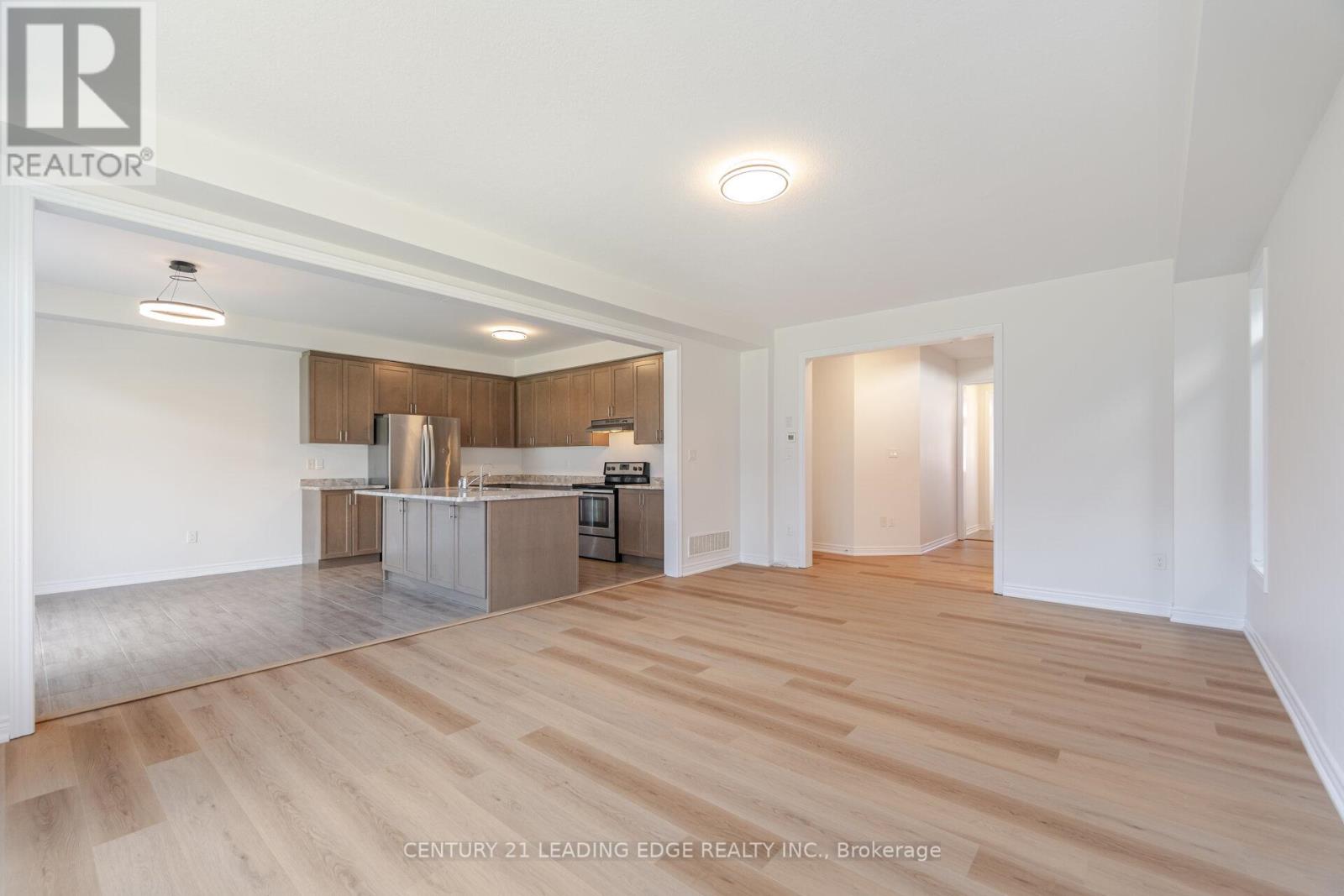 20 Mullholland Avenue, Cambridge, Ontario  N3H 0C3 - Photo 9 - X12305495