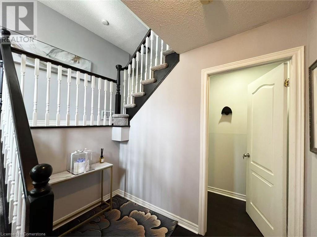 7 Tandem Court, Ancaster, Ontario  L9K 1M1 - Photo 27 - 40754249