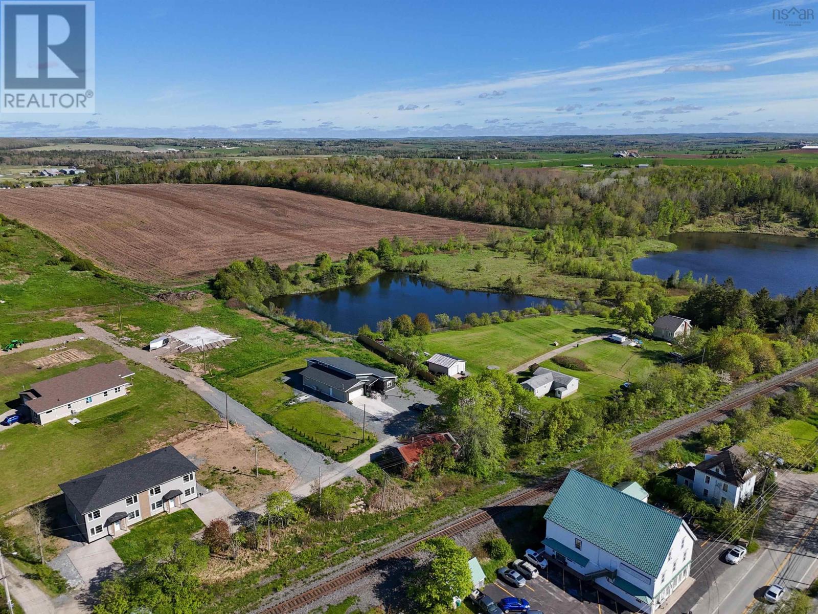 70 Cn Access Road, Shubenacadie, Nova Scotia  B0N 2H0 - Photo 35 - 202512175