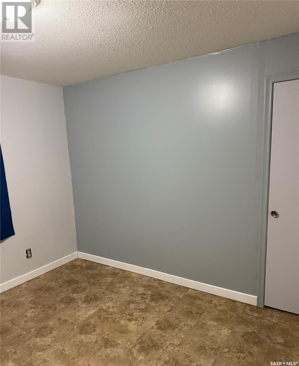 129 19th Street E, Prince Albert, Saskatchewan  S6V 1J3 - Photo 11 - SK013659