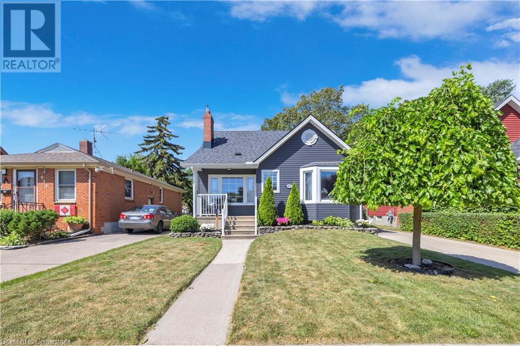 Property at 929 ESDRAS Avenue image 1