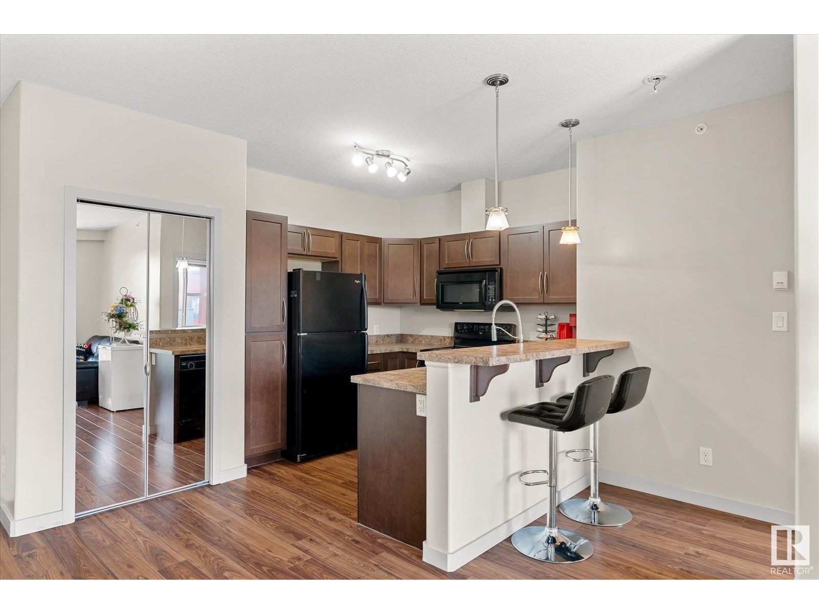 #405 304 Ambleside Li Sw, Edmonton, Alberta  T6W 0V2 - Photo 12 - E4449457