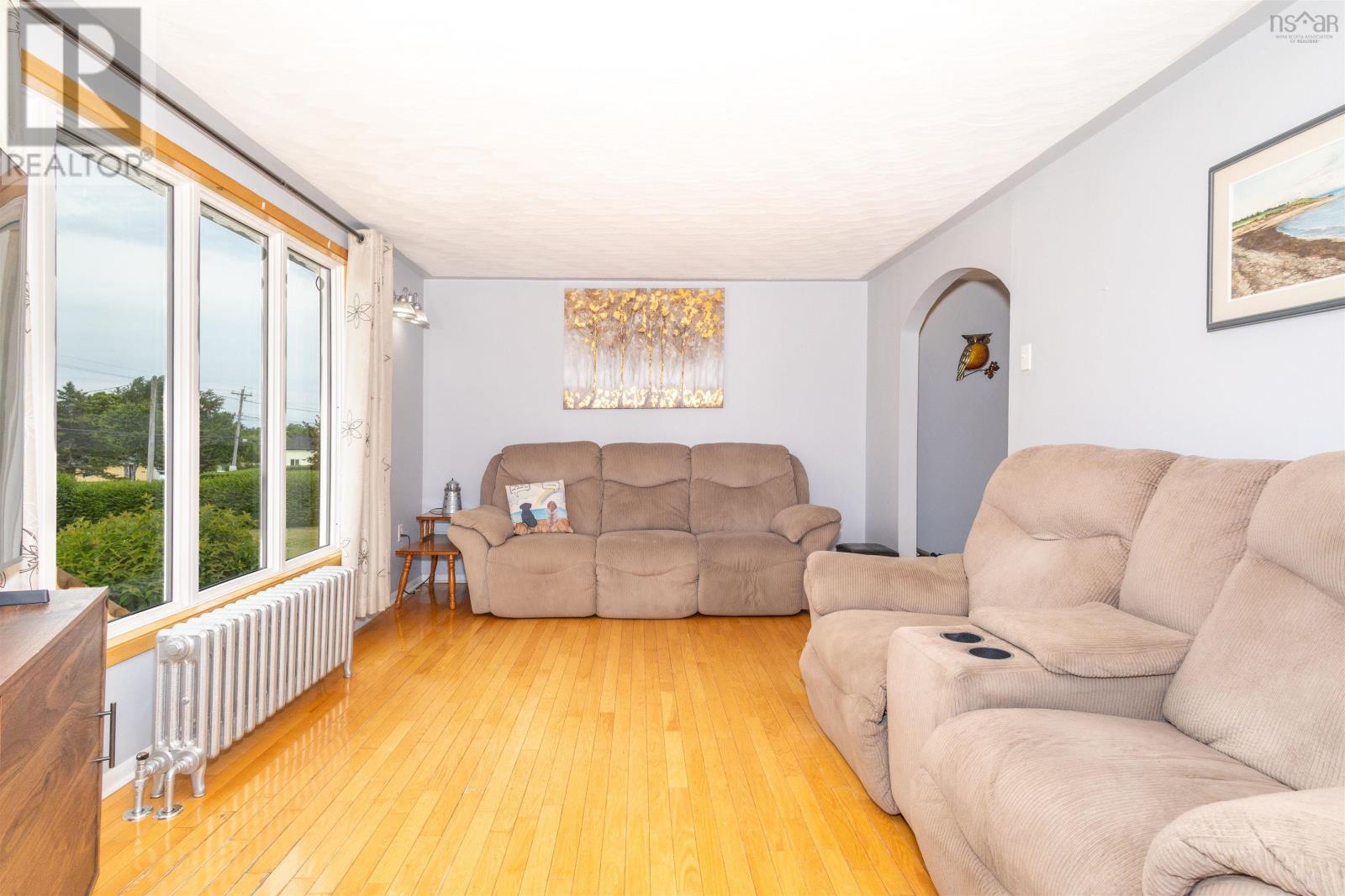 3 Browns Road, New Victoria, Nova Scotia  B1H 4Y4 - Photo 3 - 202516901