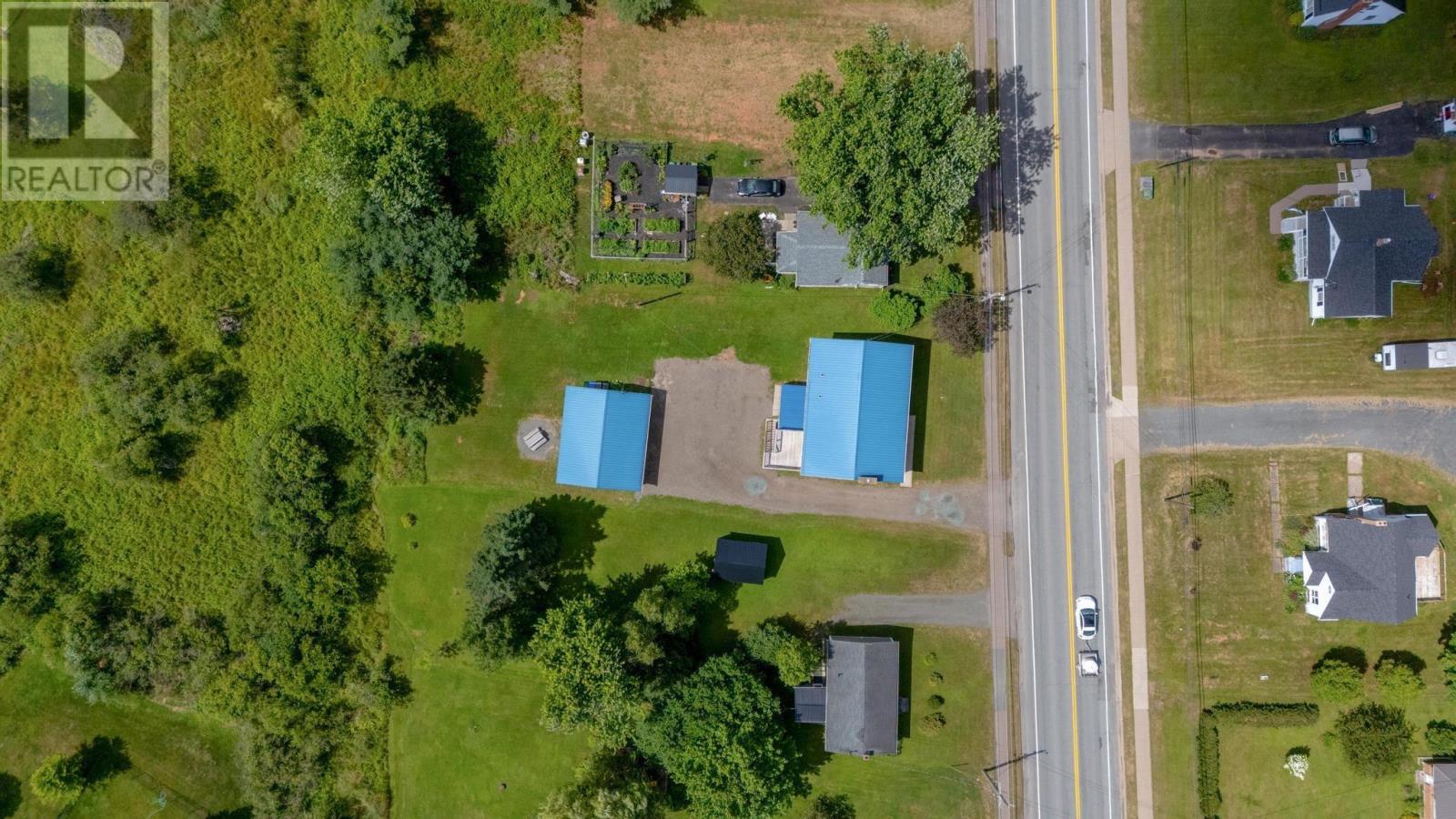 408 Pictou Road, Truro, Nova Scotia  B2N 2T7 - Photo 9 - 202518541