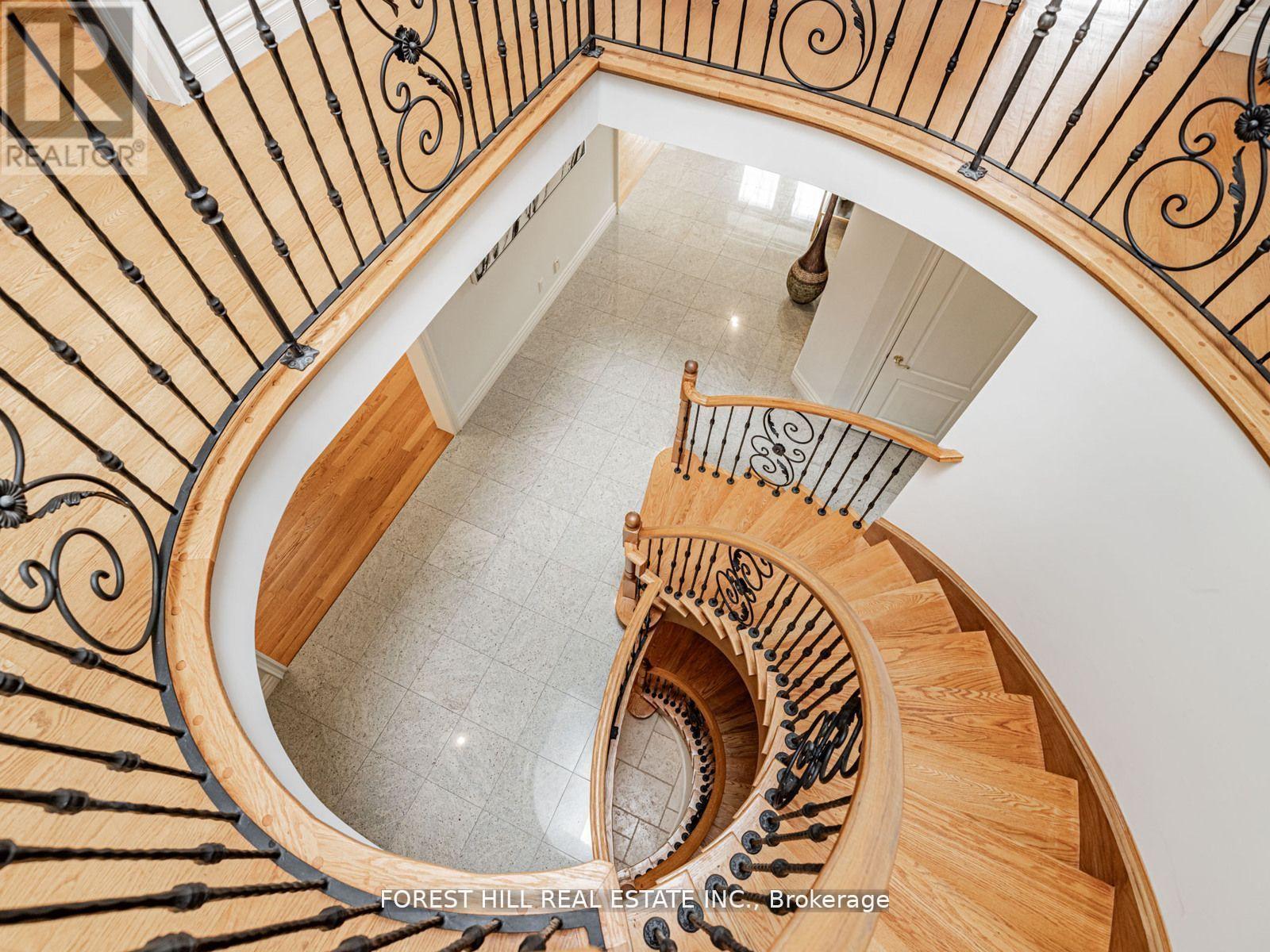 211 Byng Avenue, Toronto, Ontario M2N 4L2 - Photo 17 - C12305528