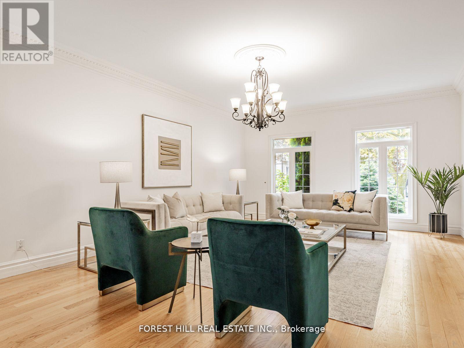 211 Byng Avenue, Toronto, Ontario M2N 4L2 - Photo 5 - C12305528