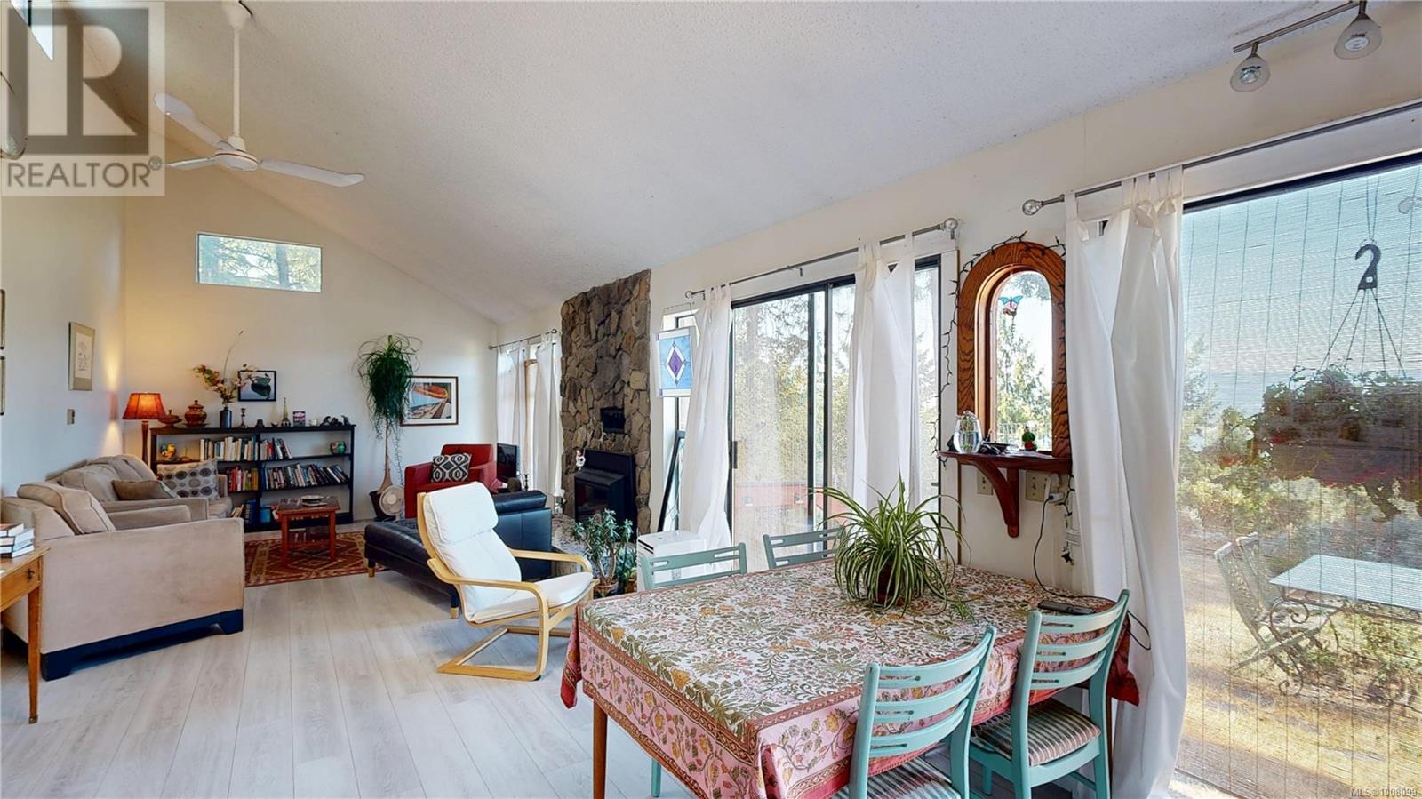 Property at 1025 Pat Burns Ave image 5