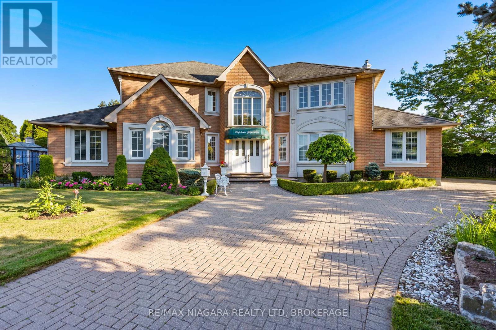 Property at 13 SHORELINE CRESCENT image 2
