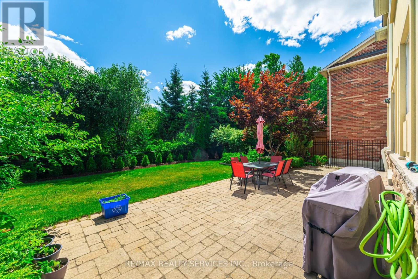 11 Belleville Drive, Brampton, Ontario  L6P 1V7 - Photo 40 - W12305637