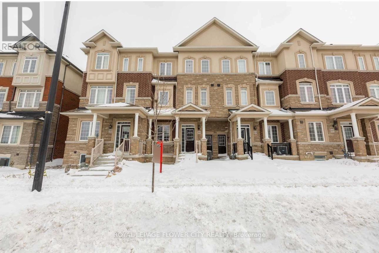 341 Remembrance Road, Brampton, Ontario  L7A 4X5 - Photo 2 - W12305651