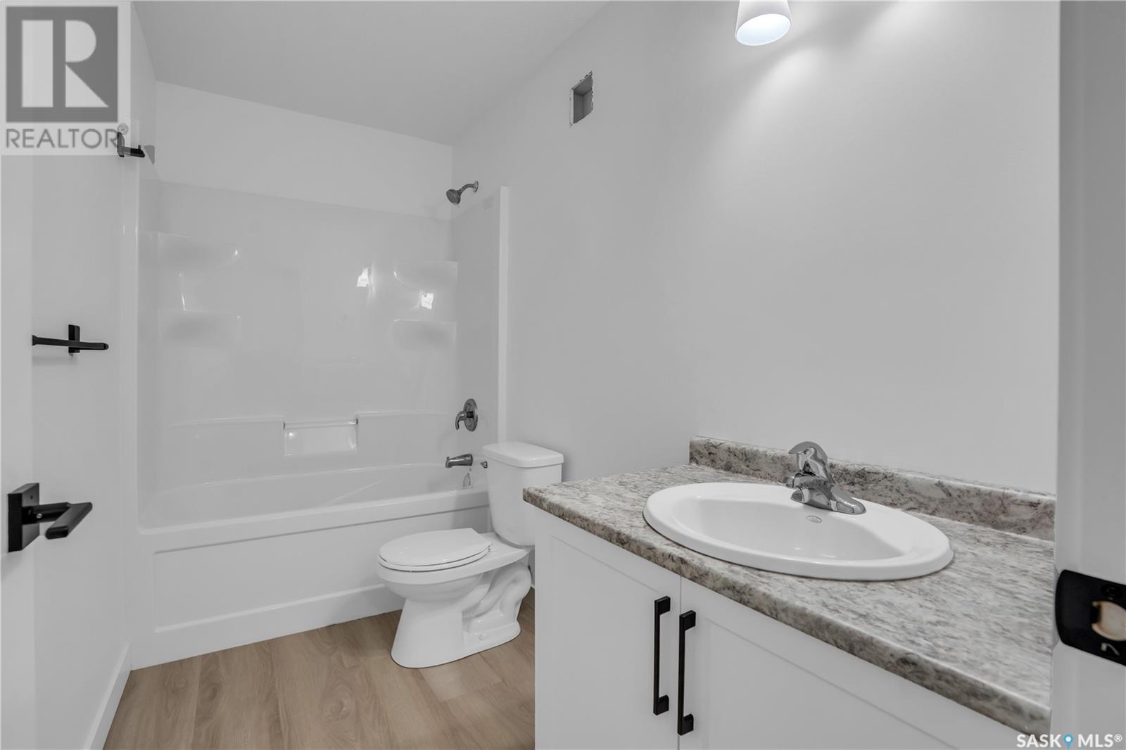 570 Kinloch Court, Saskatoon, Saskatchewan  S7M 5X2 - Photo 26 - SK008857
