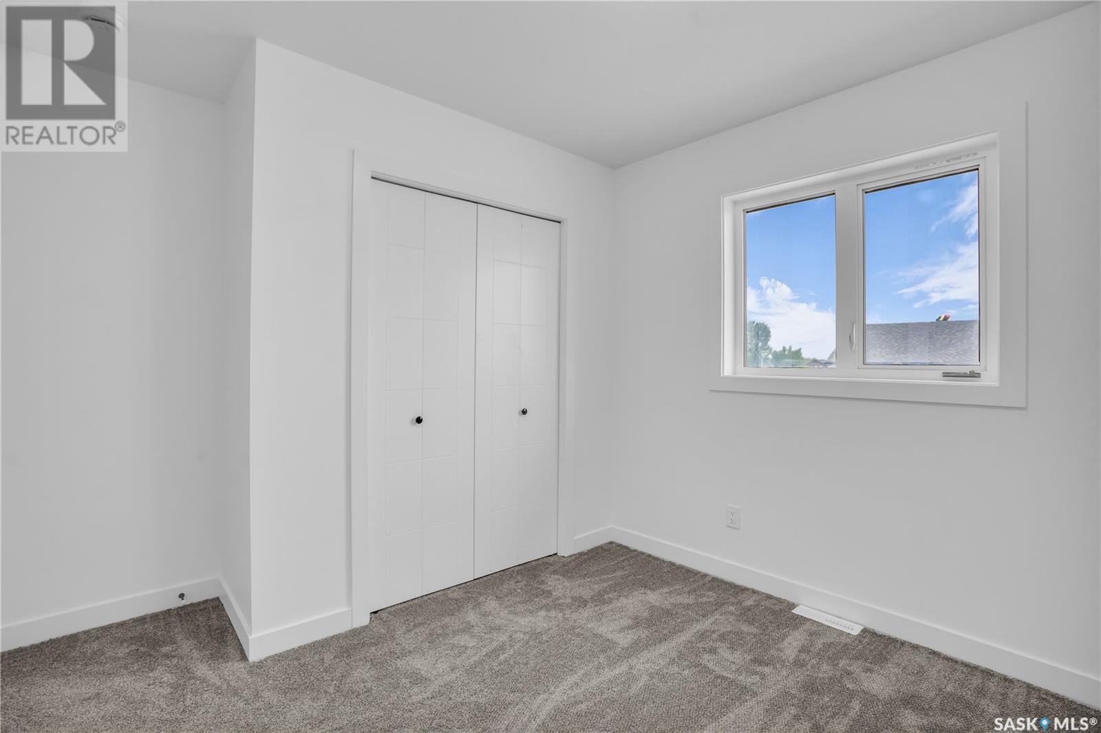 570 Kinloch Court, Saskatoon, Saskatchewan  S7M 5X2 - Photo 28 - SK008857