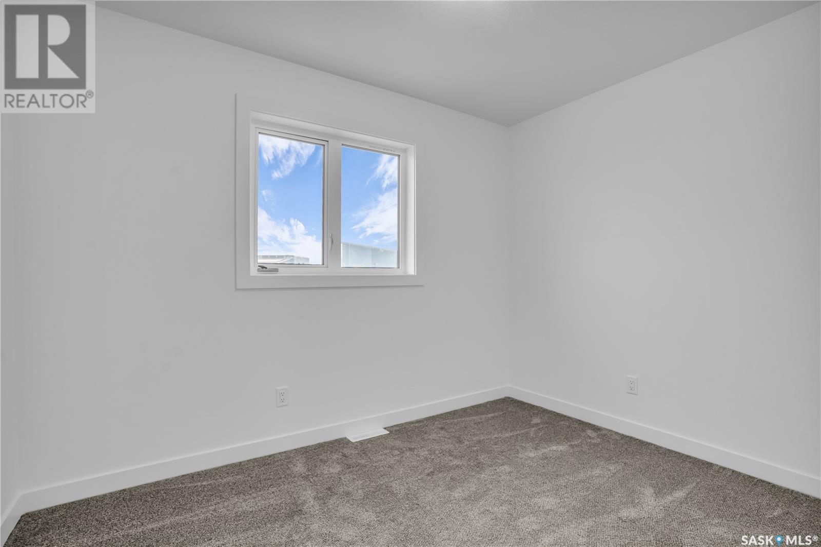 570 Kinloch Court, Saskatoon, Saskatchewan  S7M 5X2 - Photo 29 - SK008857